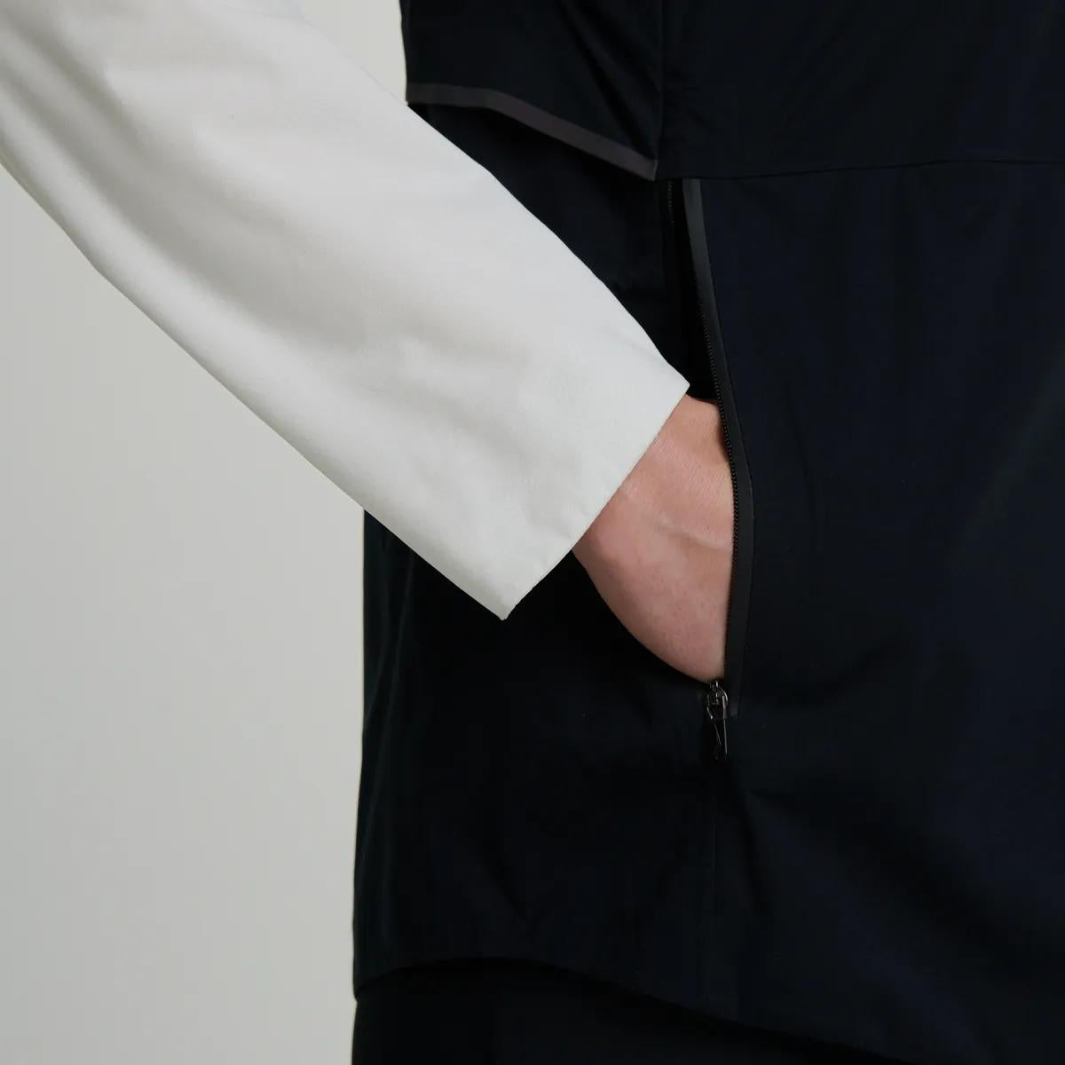 Stay Dry with Hurricane Waterproof Jacket|Saucony US | Saucony sale