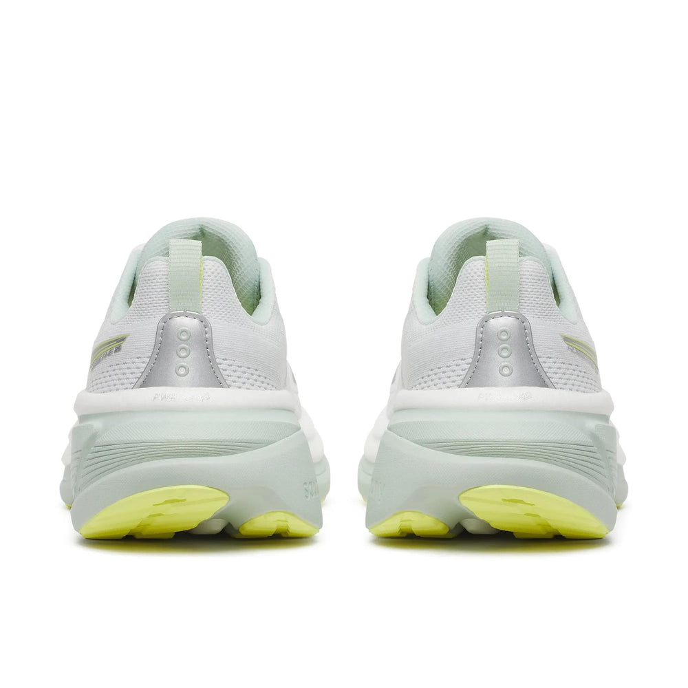Hurricane 25 Stability Trainer | Saucony online