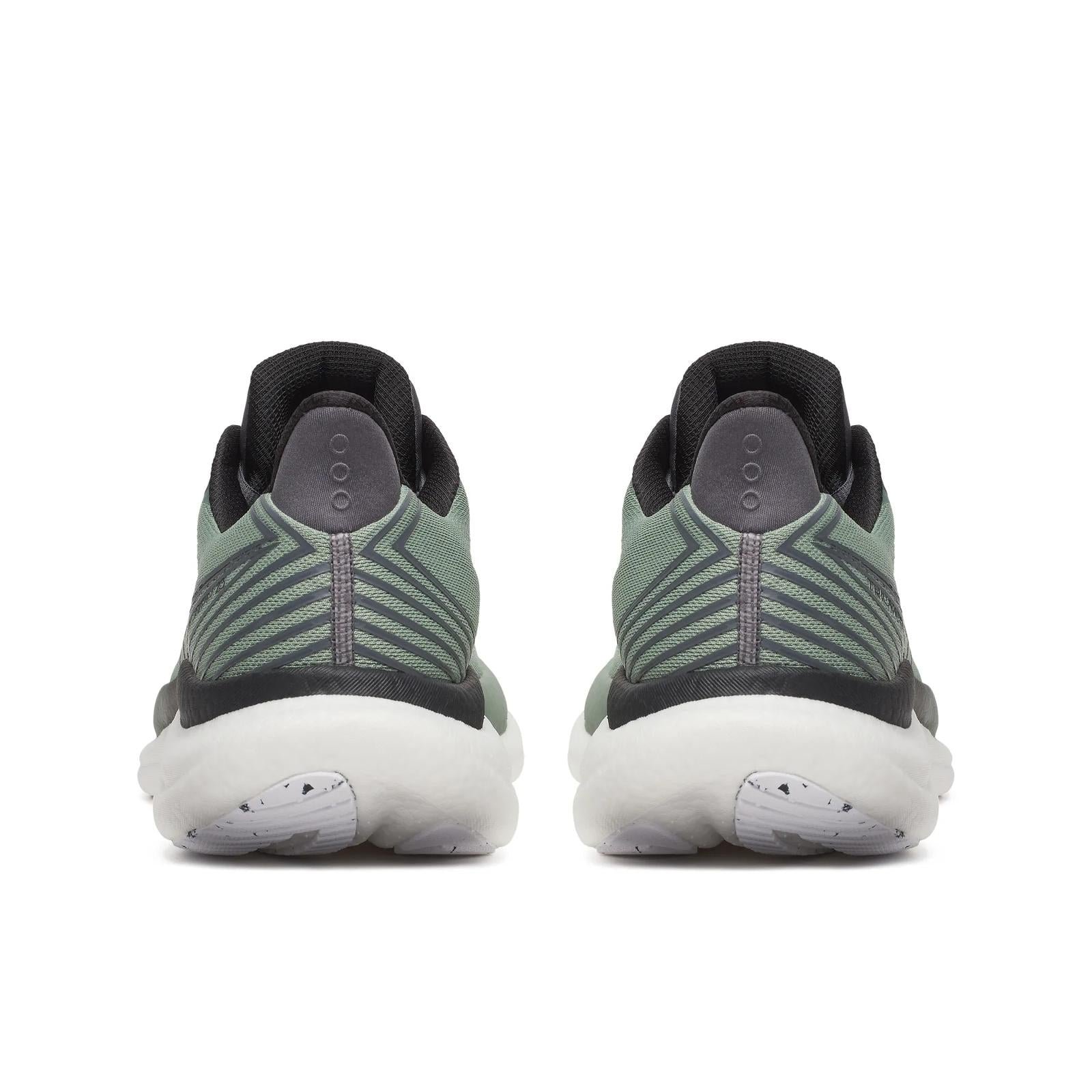 Triumph 23 Wide Running Shoe | Saucony near me