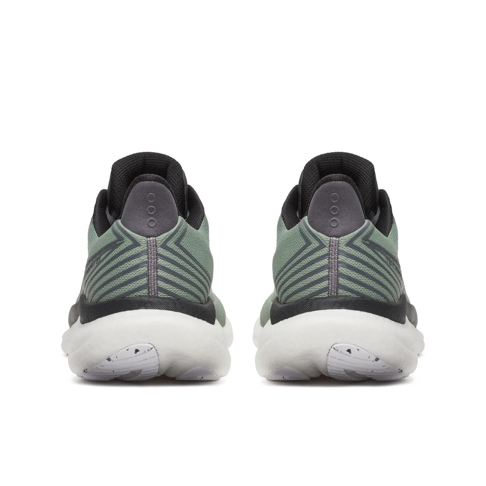 Triumph 23 Wide Running Shoe | Saucony near me